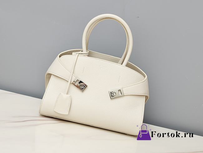 Fortok Ferragamo Hug White Leather Handbag 31.5×19×22cm - 1