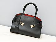 Fortok Ferragamo Hug Black/Red Leather Handbag 31.5×19×22cm - 1