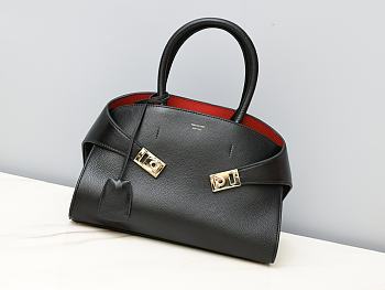 Fortok Ferragamo Hug Black/Red Leather Handbag 31.5×19×22cm