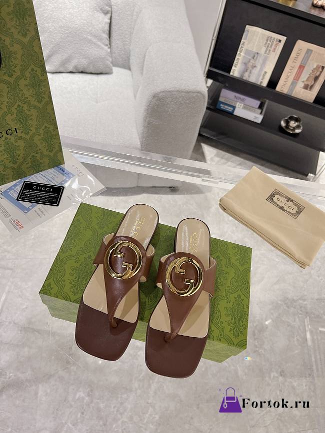 Fortok Gucci Brown Blondie Thong Sandals - 1