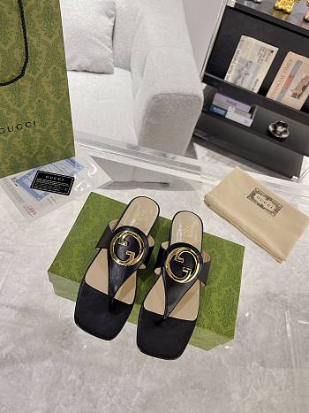 Fortok Gucci Black Blondie Thong Sandals