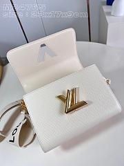 Fortok Louis Vuitton Twist MM Bag White M24765 23x17x9cm - 4