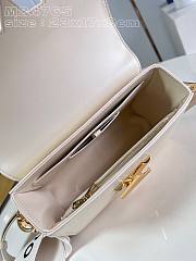 Fortok Louis Vuitton Twist MM Bag White M24765 23x17x9cm - 3