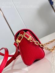 Fortok Louis Vuitton Twist West Pochette Bag Red M83593 19x10x6cm - 6