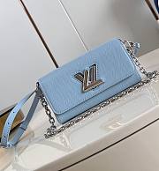 Fortok Louis Vuitton Twist West Pochette Bag Blue M83478 19x10x6cm - 1