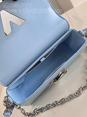 Fortok Louis Vuitton Twist West Pochette Bag Blue M83478 19x10x6cm - 2