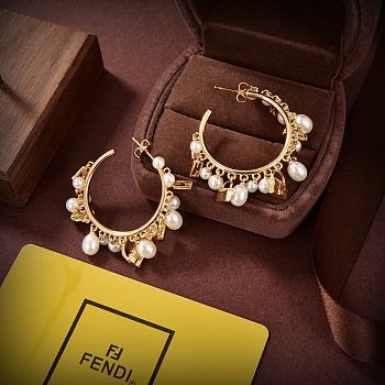 Fortok Fendi Earrings With Pearls 