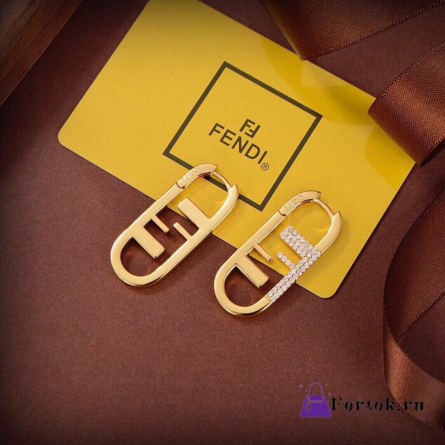 Fortok Fendi O'Lock Circular Earrings In Metal Gold - 1