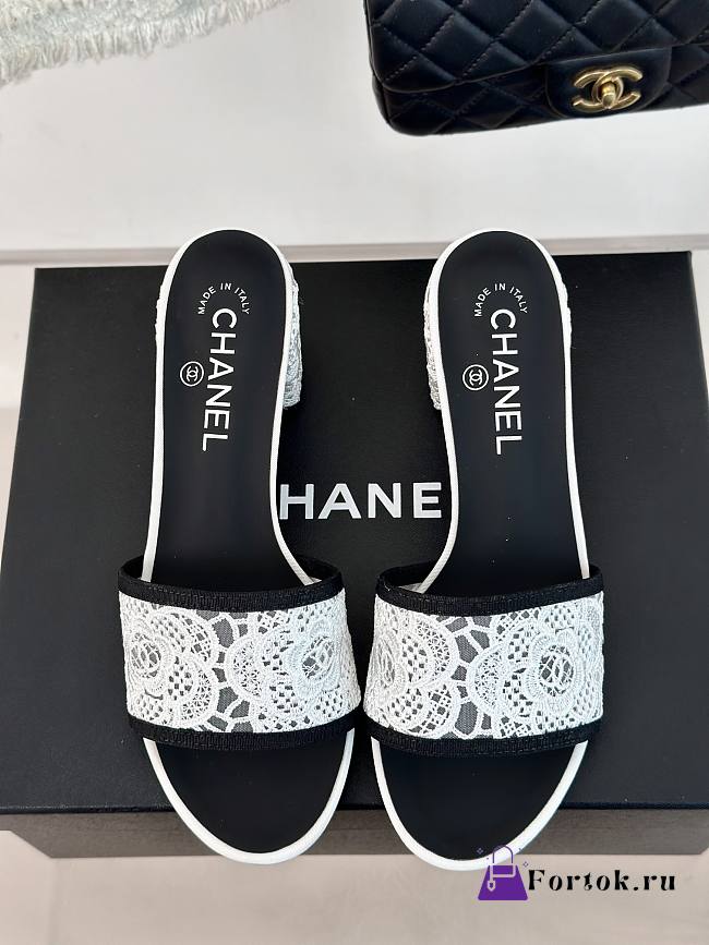 Fortok Chanel White Mesh Lace Slippers - 1