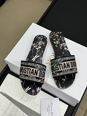 Fortok Dior Dway Slides Black Cotton Embroidered with Multicolor Dior Herbarium Motif - 1