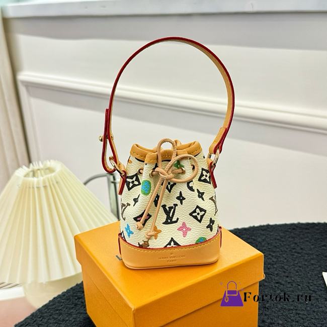 Fortok Louis Vuitton Micro Noe Bag White Keychain M00818 14x6.9cm - 1