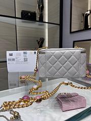 Fortok Chanel 22B Gem Chain Box Bag in Grey AP2937Y 17.x9.5x8cm  - 3