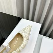 Fortok Dior J’Adior Slingback Pump Cotton Embroidered in Metallic Thread White and Gold-Tone - 5