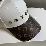 Fortok Louis Vuitton Classic Baseball Cap With Charm Black/White - 5