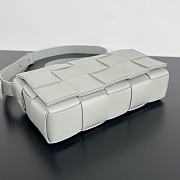 Fortok Bottega Veneta Cassette Bag Light Grey 578004 23x15x6cm - 5