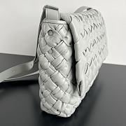 Fortok Bottega Veneta Rumple Messenger Bag in Grey 776519 30x23x7.5cm - 6