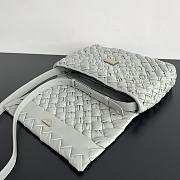 Fortok Bottega Veneta Rumple Messenger Bag in Grey 776519 30x23x7.5cm - 3