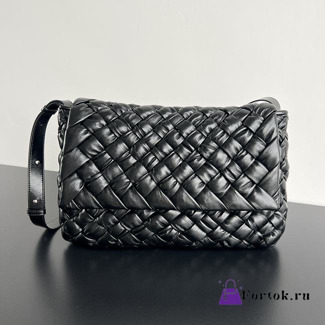 Fortok Bottega Veneta Rumple Messenger Bag in Black 776519 30x23x7.5cm - 1