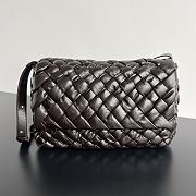 Fortok Bottega Veneta Rumple Messenger Bag in Fondant 776519 30x23x7.5cm - 1