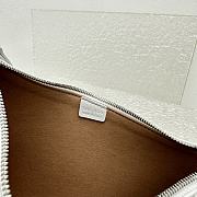 Fortok The Row White Smooth Leather Half Moon Shoulder Bag 20x6cm - 2