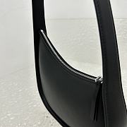 Fortok The Row Black Smooth Leather Half Moon Shoulder Bag 20x6cm - 6