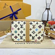 Fortok Louis Vuitton Envelope Messenger Bag White Monogram Craggy Coated Canvas M24820 23.5x15.5x8.5cm - 4