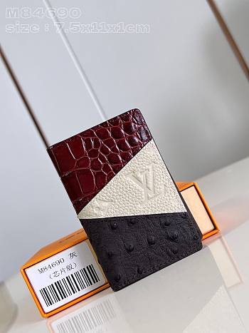 Fortok Louis Vuitton Pocket Organizer White Color Burgundy Crocodile Skin Ostrich Leather M84690 7.5x11x1cm