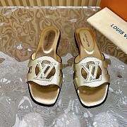 Fortok Louis Vuitton Isola Flat Mules Gold - 4