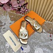 Fortok Louis Vuitton Isola Flat Mules Gold - 2