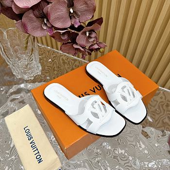 Fortok Louis Vuitton Isola Flat Mules White