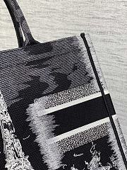 Fortok Dior Book Tote Eiffel Tower Embroidery Black 36x18x28cm - 5
