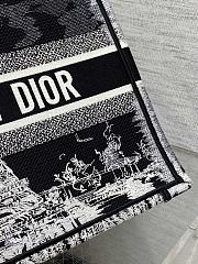 Fortok Dior Book Tote Eiffel Tower Embroidery Black 36x18x28cm - 2