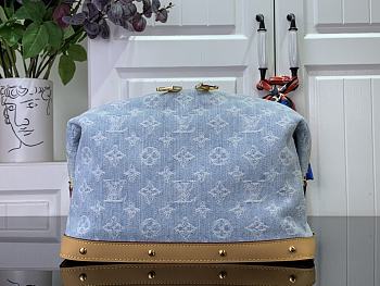 Fortok Louis Vuitton Pochette Cosmetic Bag Sky Blue Denim M24317 27x18x9cm