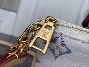 Fortok Louis Vuitton Pochette Accessories Bag Multicolor White M40712 23x13x4cm - 4