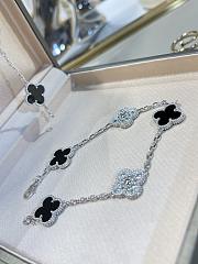 Fortok Van Cleef & Arpels Vintage Alhambra Bracelet, 5 Motifs Silver & Black - 4
