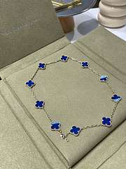 Fortok Van Cleef & Arpels Blue Agate Ten Flower Necklace  - 1
