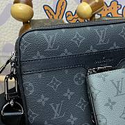 Fortok Louis Vuitton Trio Messenger Black Monogram Eclipse Canvas & Monogram Eclipse Reverse M69443 25x18.5x7cm  - 2