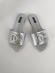 Fortok Dolce & Gabbana Silver Leather Cut Out Flat Slides - 1