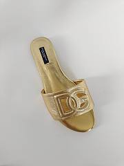 Fortok Dolce & Gabbana Gold Leather Cut Out Flat Slides - 6
