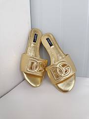 Fortok Dolce & Gabbana Gold Leather Cut Out Flat Slides - 4