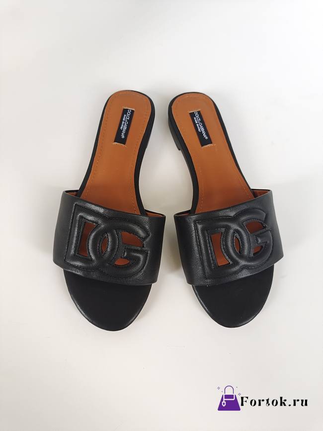 Fortok Dolce & Gabbana Black Leather Cut Out Flat Slides - 1