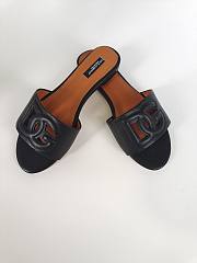 Fortok Dolce & Gabbana Black Leather Cut Out Flat Slides - 5