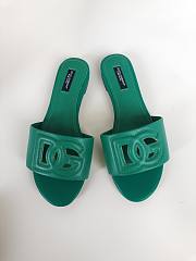 Fortok Dolce & Gabbana Green Leather Cut Out Flat Slides - 1