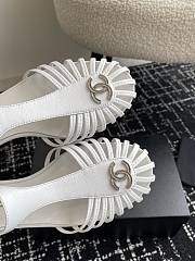 Fortok Chanel 24SS Hollow Roman Sandals White - 3
