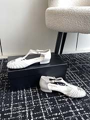 Fortok Chanel 24SS Hollow Roman Sandals White - 2