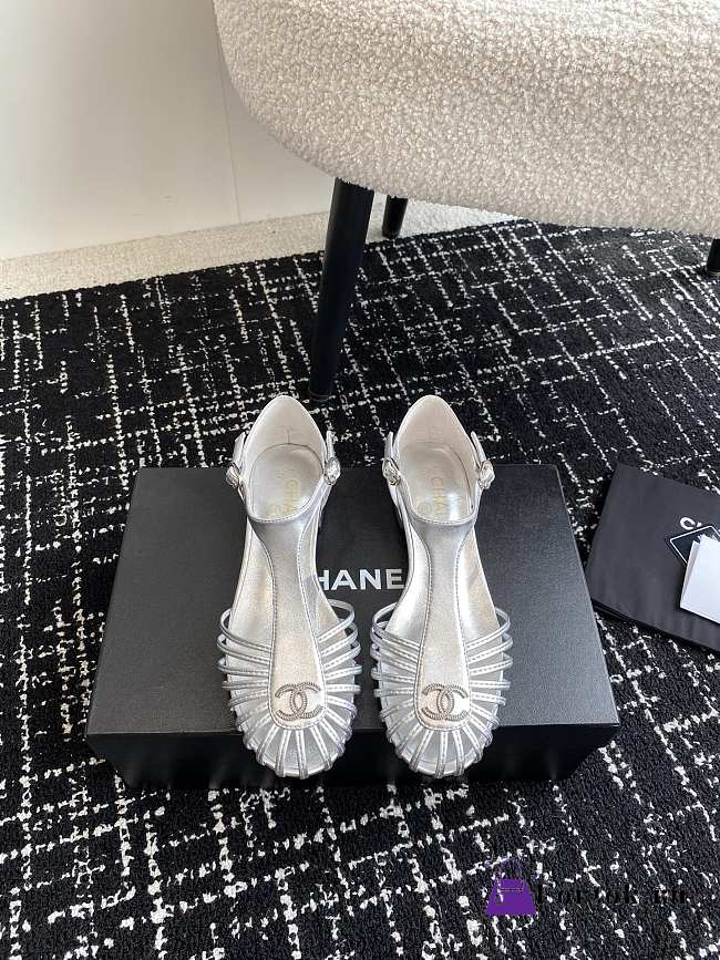 Fortok Chanel 24SS Hollow Roman Sandals Silver - 1