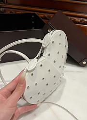 Fortok Alaia Coeur Diamond Love Bag in White Patent Leather 21x17x5cm - 6