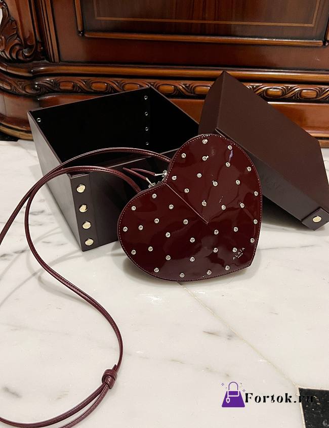 Fortok Alaia Coeur Diamond Love Bag in Burgundy Patent Leather 21x17x5cm - 1