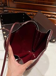 Fortok Alaia Coeur Diamond Love Bag in Burgundy Patent Leather 21x17x5cm - 2
