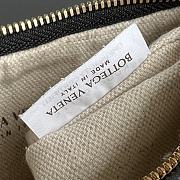 Fortok Bottega Veneta Raffia Gemelli Handbag Black 24.5x19x7cm - 2